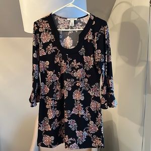 White Black Market brand tunic size M, black and peach rose colored paisley